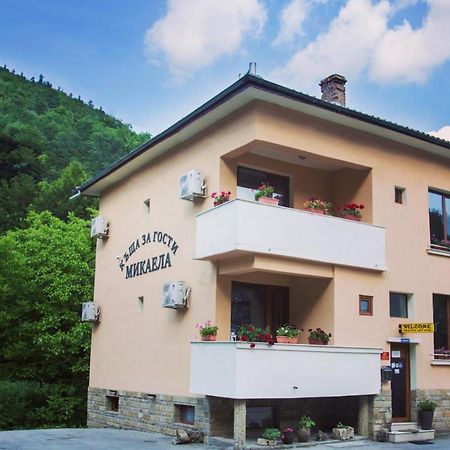 Guest House Mikaela Gabrovo Exteriér fotografie