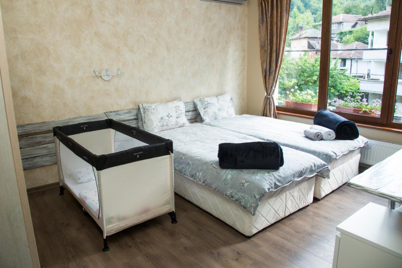 Guest House Mikaela Gabrovo Exteriér fotografie